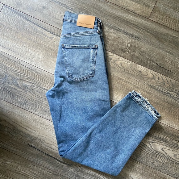 Citizens of humanity high rise jeans - Picture 2 of 10